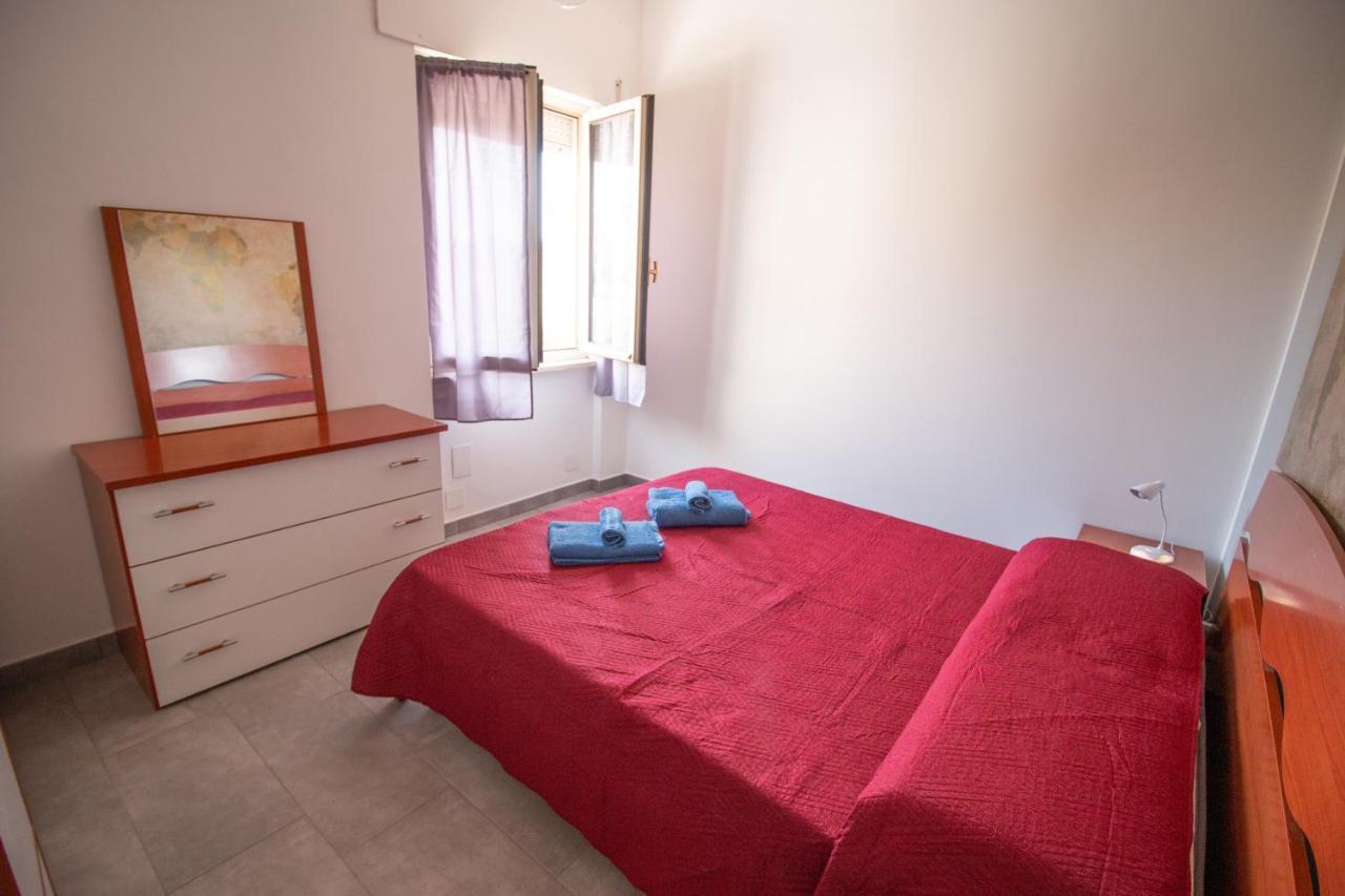 Casa Vacanze Casetta Grande Porto Torres Extérieur photo